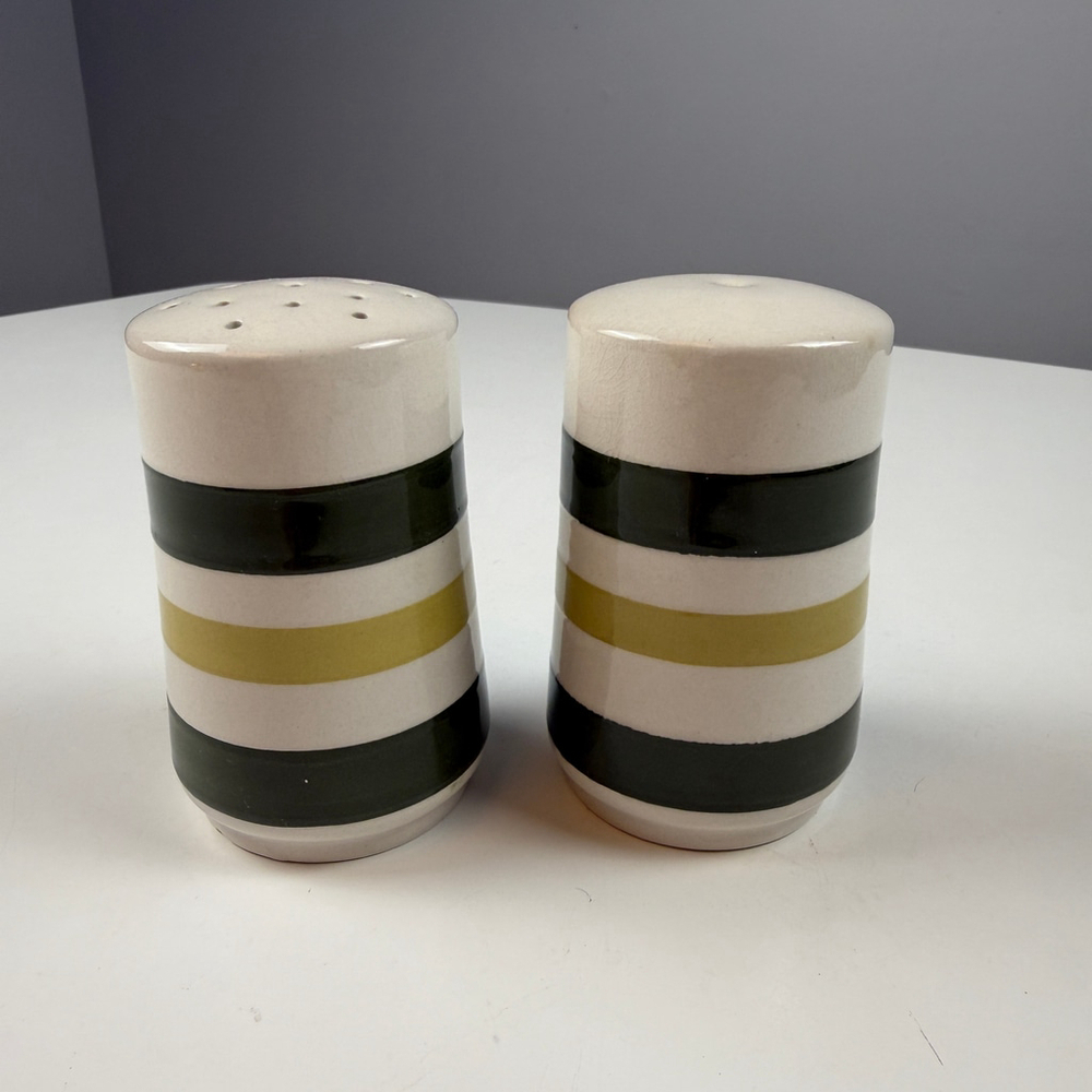 Vtg 70'S Staffordshire salt & pepper shakers green stripe England